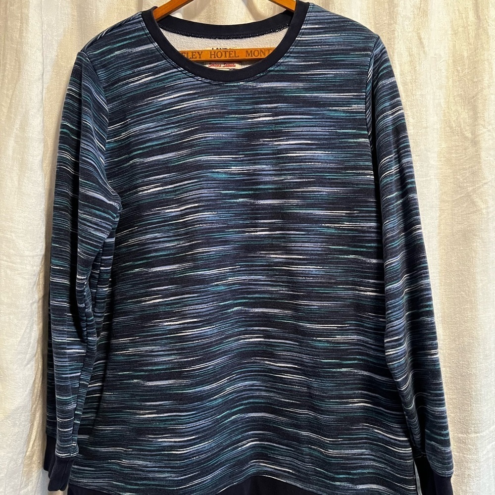 Lands’ End serious sweat sweatshirt. Blue stripes. Size extra large. - Picture 3 of 6